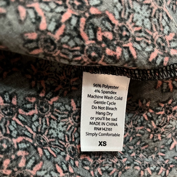 LuLaRoe XS Casual Everyday Geometric Floral Print Short Sleeve Dress - Picture 12 of 15